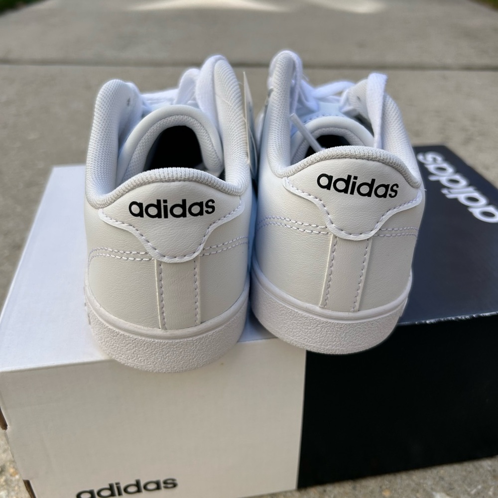 adidas - Picture 4 of 5